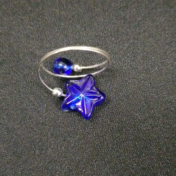 Silver ring - Picture 3 of 4